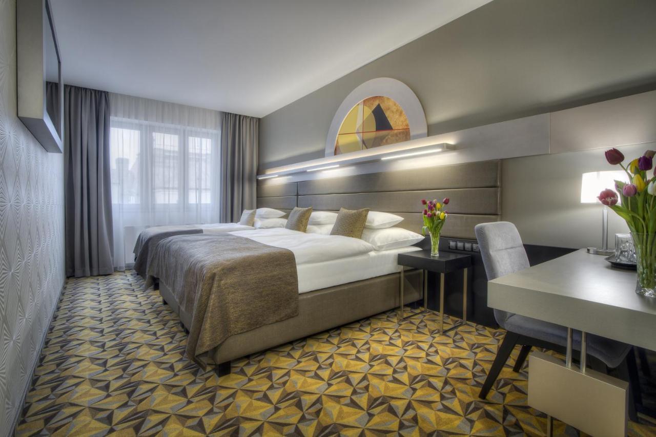 Hotel Essence Prag Exteriör bild