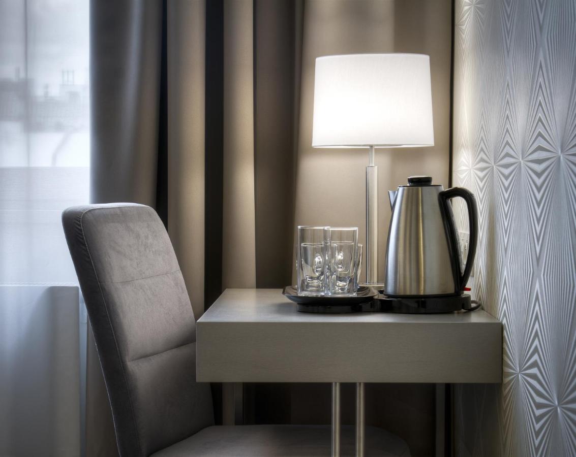 Hotel Essence Prag Exteriör bild
